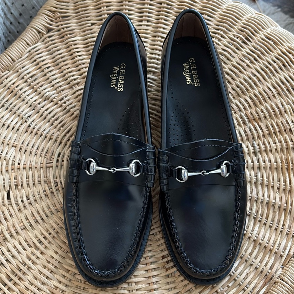 G.H. Bass & Co. Women's Lianna Black Loafers